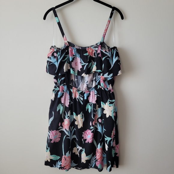 NWT Others Follow Go Barefoot Ruffle Peep Back Floral Dress - Picture 3 of 16